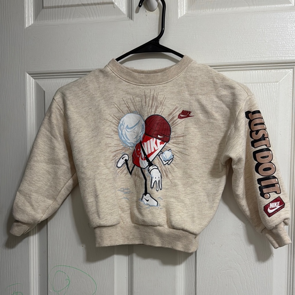Nike Cream Sweatshirt with Graphic Design